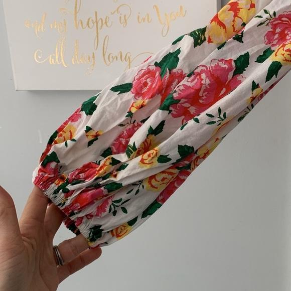 Olivaceous Romantic Floral Balloon‎ Sleeve Crop Blouse Top off the shoulders M - Picture 2 of 9